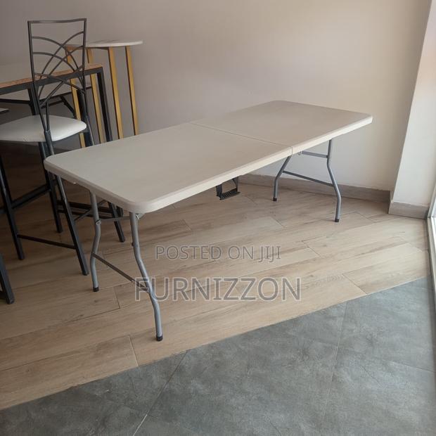 Durable 1.8m Folding Table – Indoor Outdoor Use