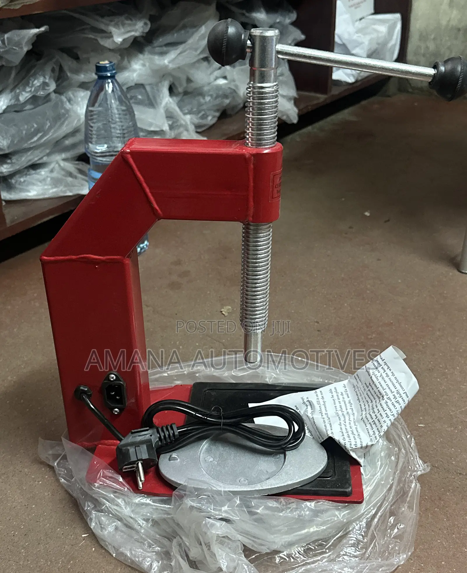 Tyre Vulcanizing Machine