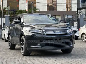 Toyota Harrier 2.0 2019 Black