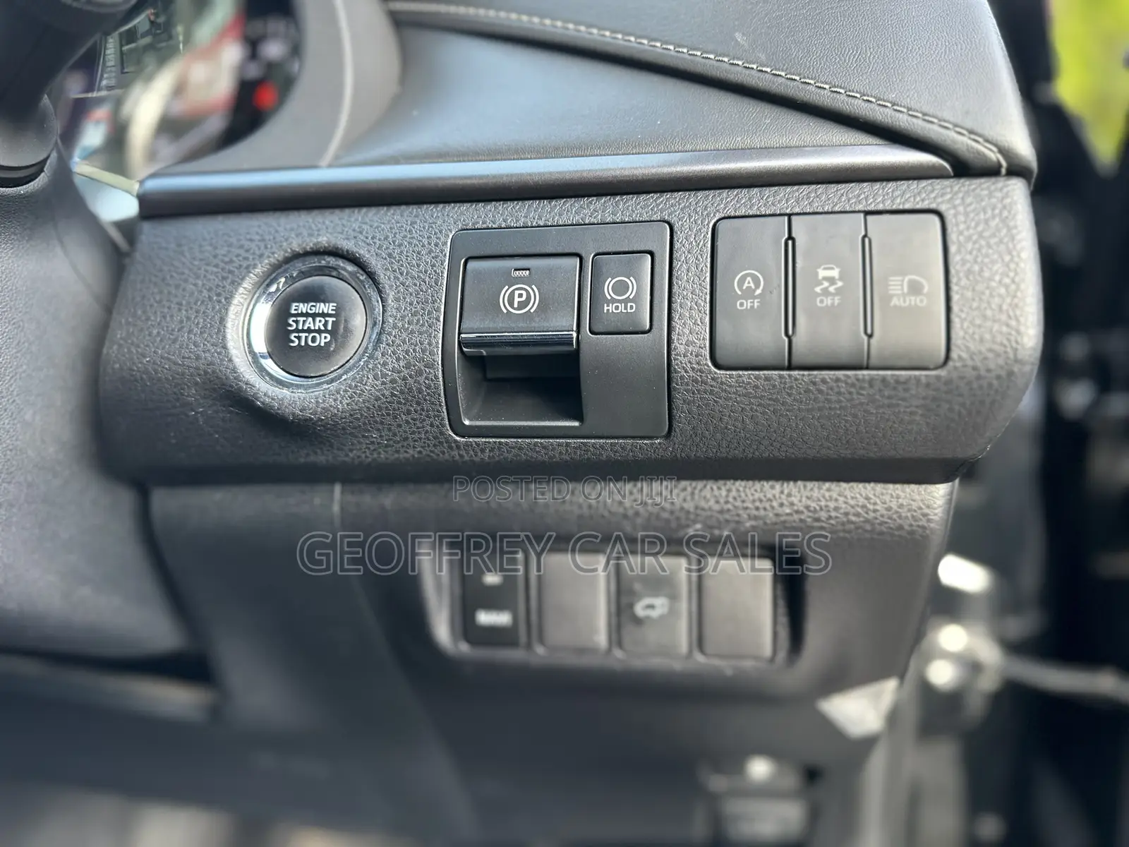 Toyota Harrier 2.0 2019 Black
