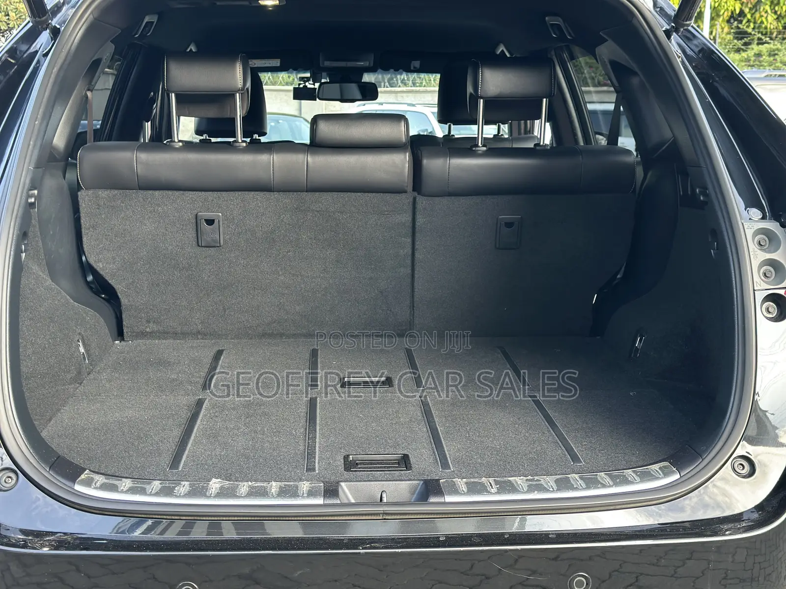Toyota Harrier 2.0 2019 Black