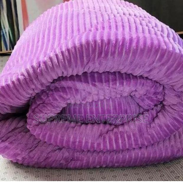 Velvet Duvetsize: 6x7 Pillowcases,Bedsheet,Velvet Duvet