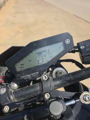 Yamaha 2016 Black