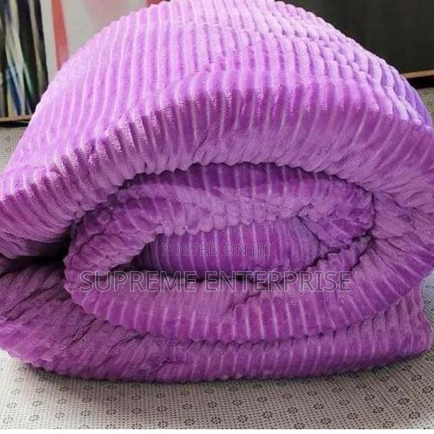 *Tc Brand Velvet Duvet*
Size: 6x7