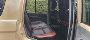Toyota Land Cruiser 4.5 V8 DSL 2014 Beige