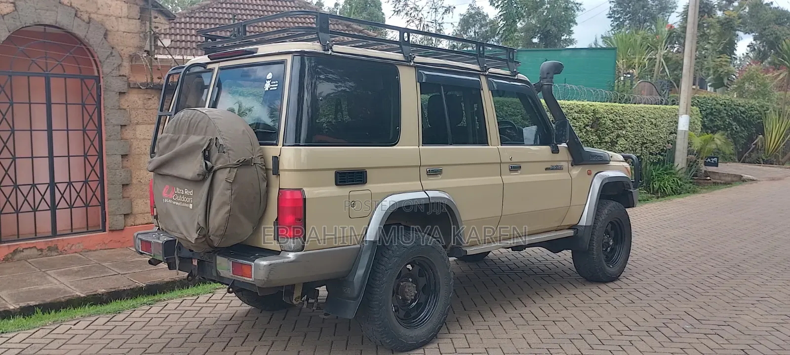 Toyota Land Cruiser 4.5 V8 DSL 2014 Beige