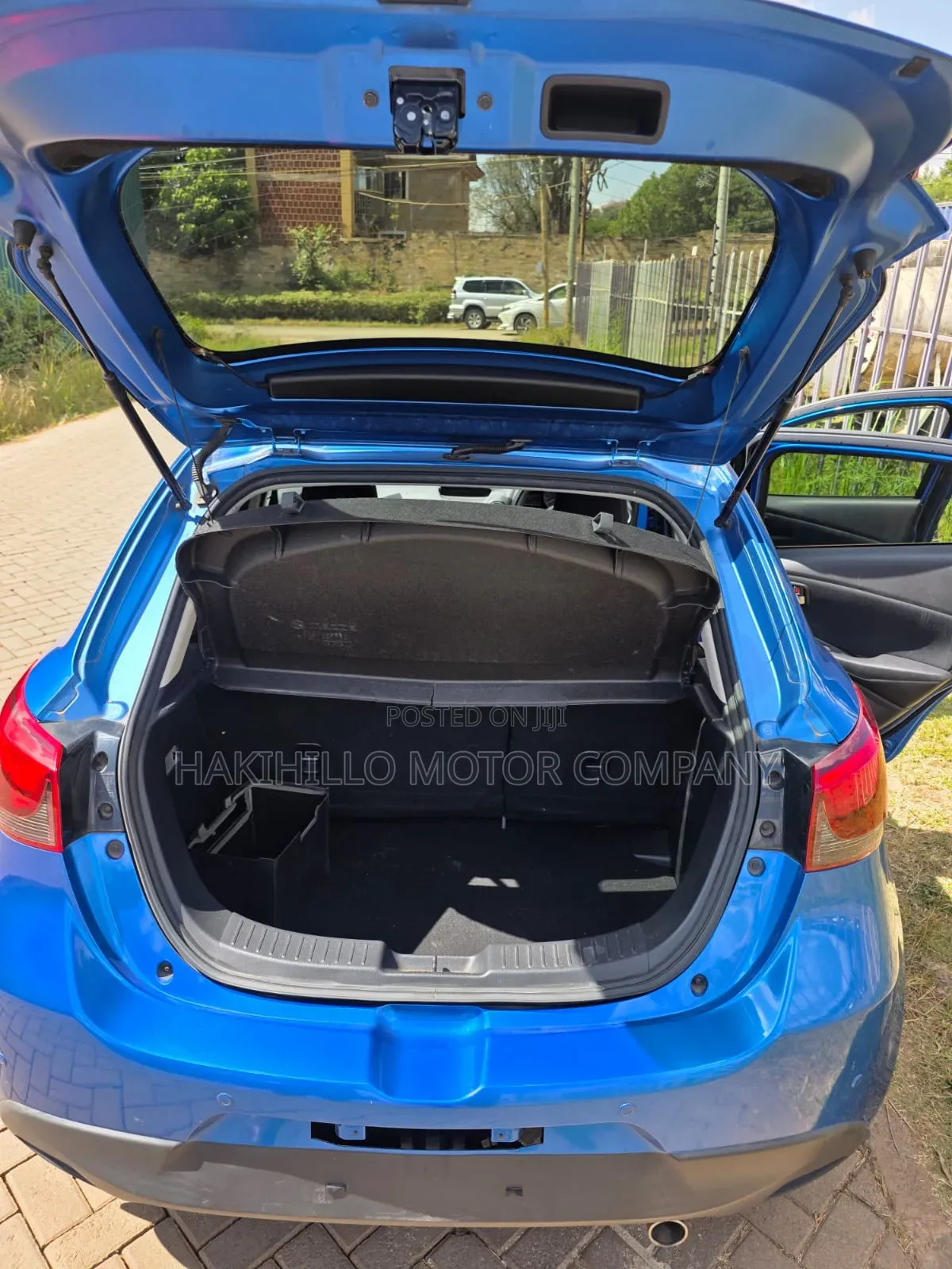 Mazda Demio 2018 Blue
