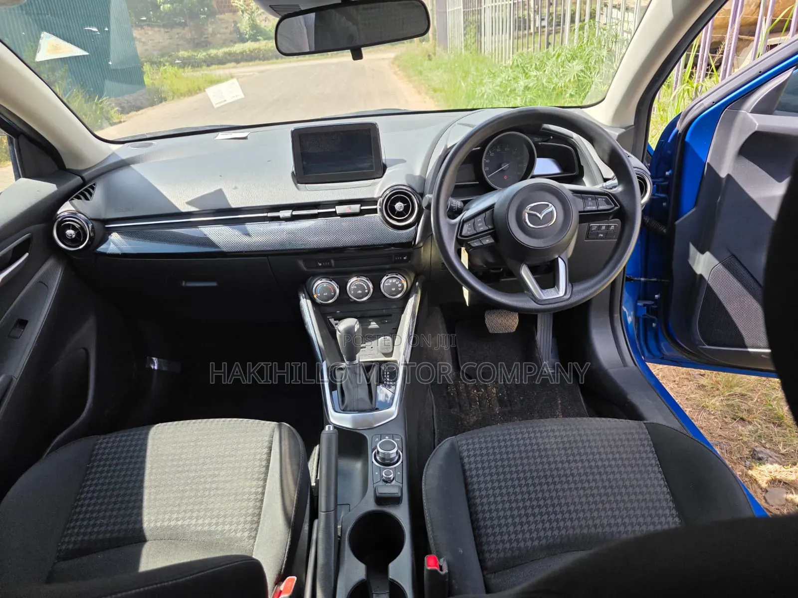 Mazda Demio 2018 Blue