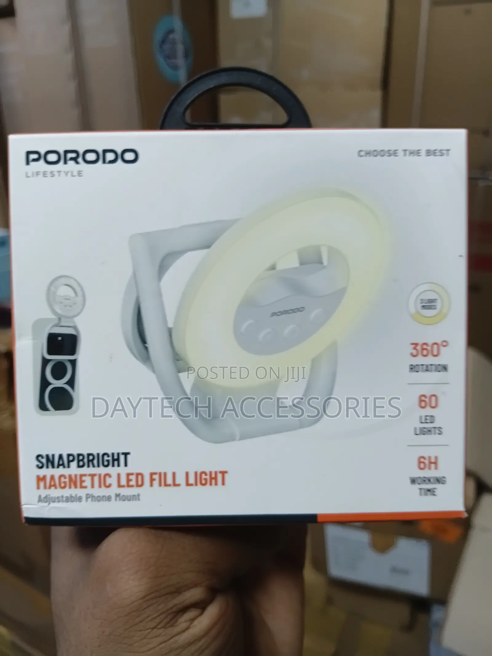 This Is a Porodo Lifestyle Snapbright Magnetic Led Fill Light.