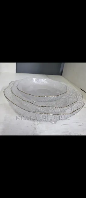 3 PCS Crystal Glass Gold Edge Ripped.