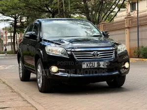 Toyota Vanguard 2012 Black