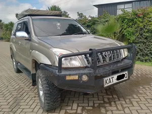 Toyota Land Cruiser Prado 2004 Gold