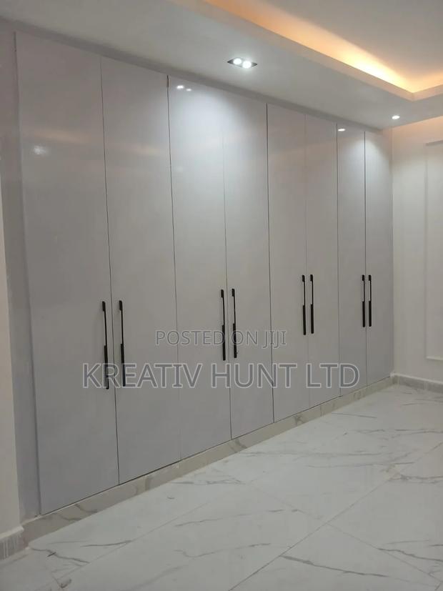 Wardrope Finishes