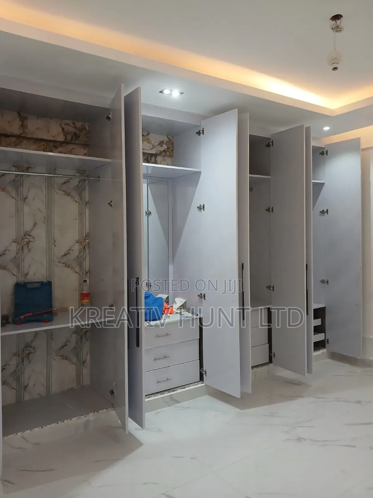 Wardrope Finishes