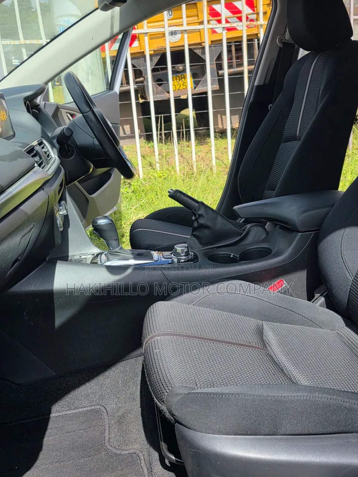 Mazda Axela 2019 Gray