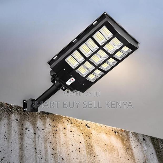 High Performance 2000 Watts Outdoor Security Led Solar Street Light