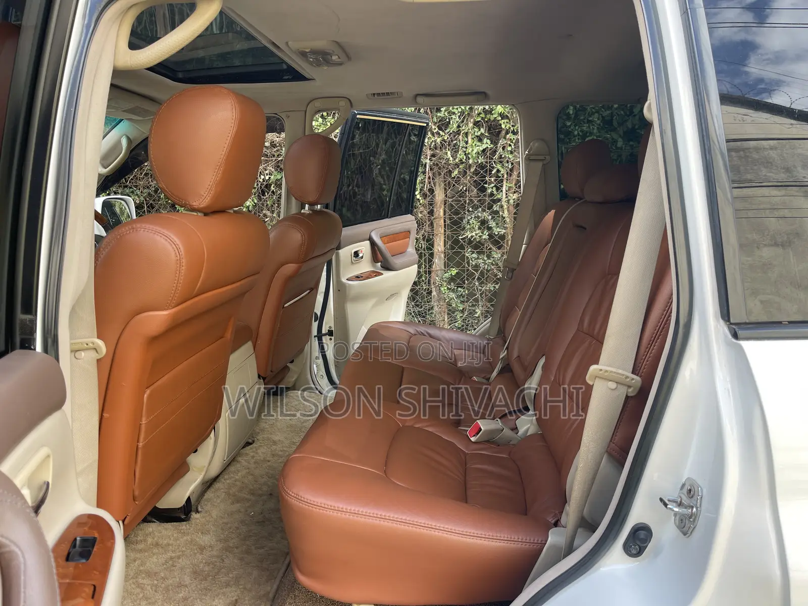 Toyota Land Cruiser 2005 White