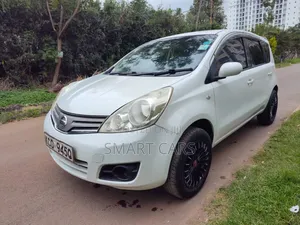 Nissan Civilian 2008 White