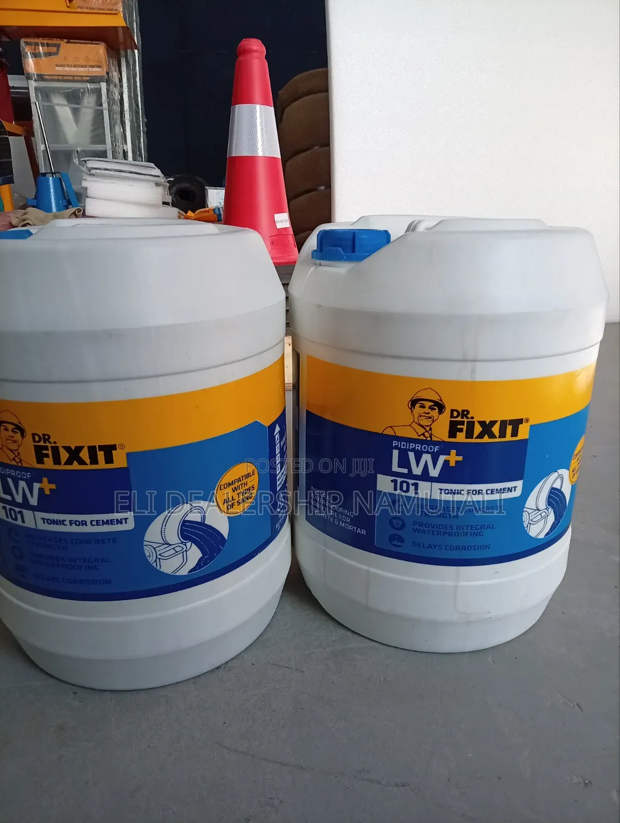 Dr. Fixit 20l Concrete Waterproofing Chemical Admixture