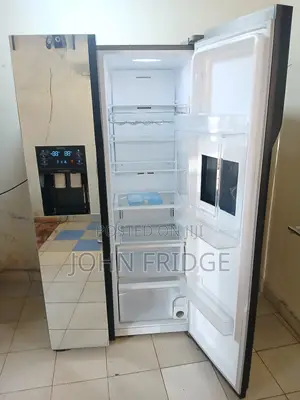 Samsung Side-by-side Fridge – Mirror Finish (617l)