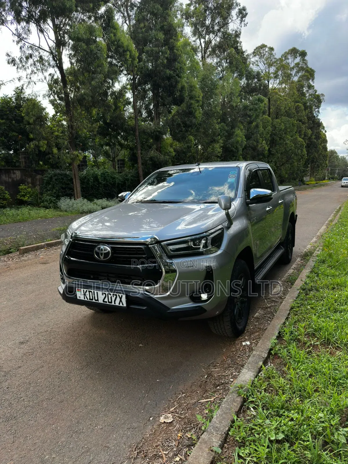 Toyota Hilux 2020 Silver