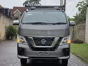 Nissan NV350 2019 Gray