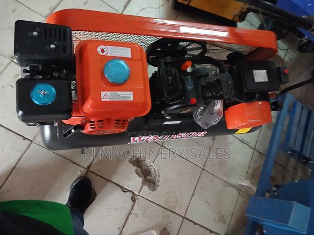 Windsor 100l Petrol Air Compressor Dual - thumbnail 2