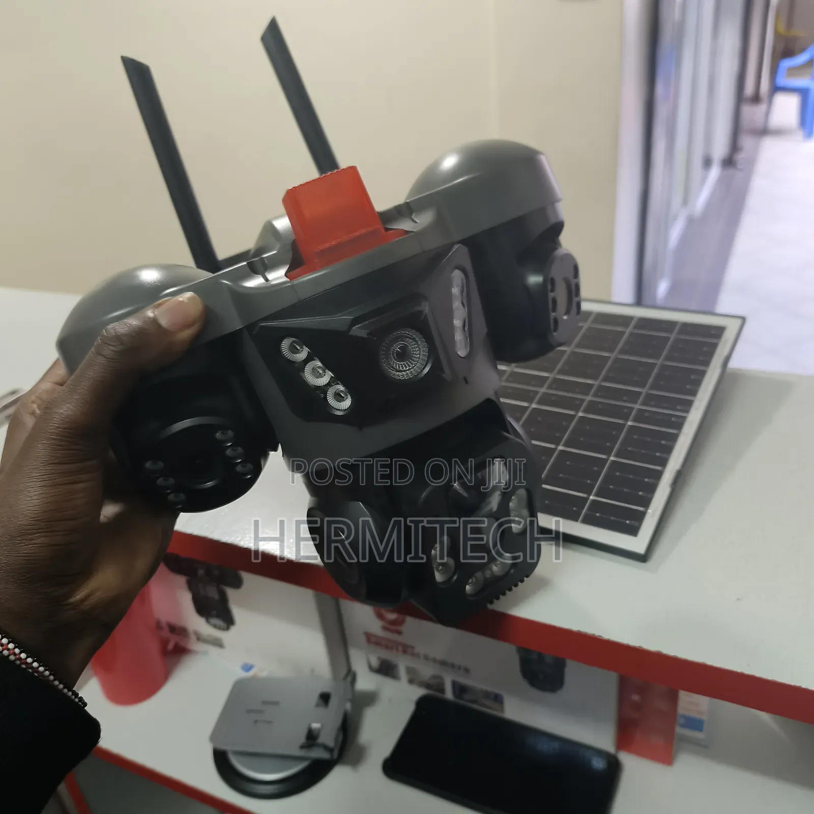 Solar Triple Lens 4g Outdoor Cctv Surveillance Camera