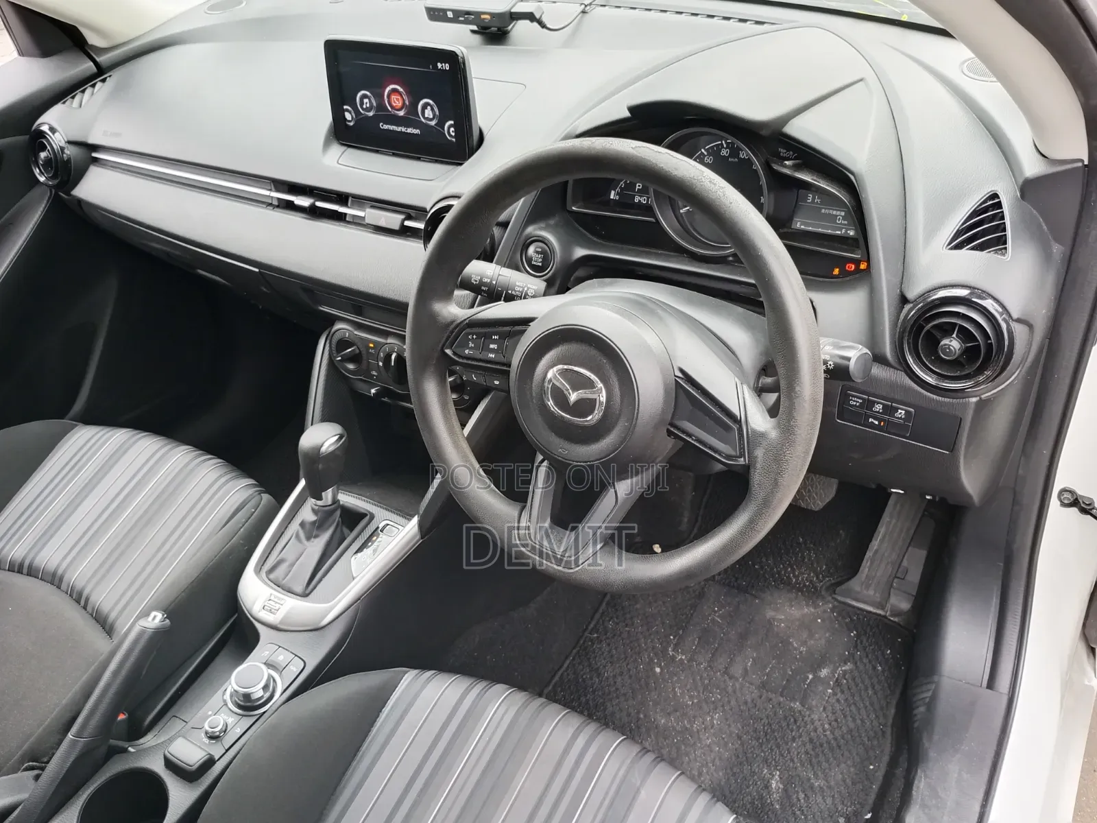 Mazda 2 2020 White