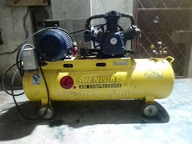 Air Compressor