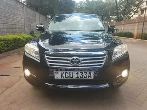 Toyota Vanguard 2012 Black