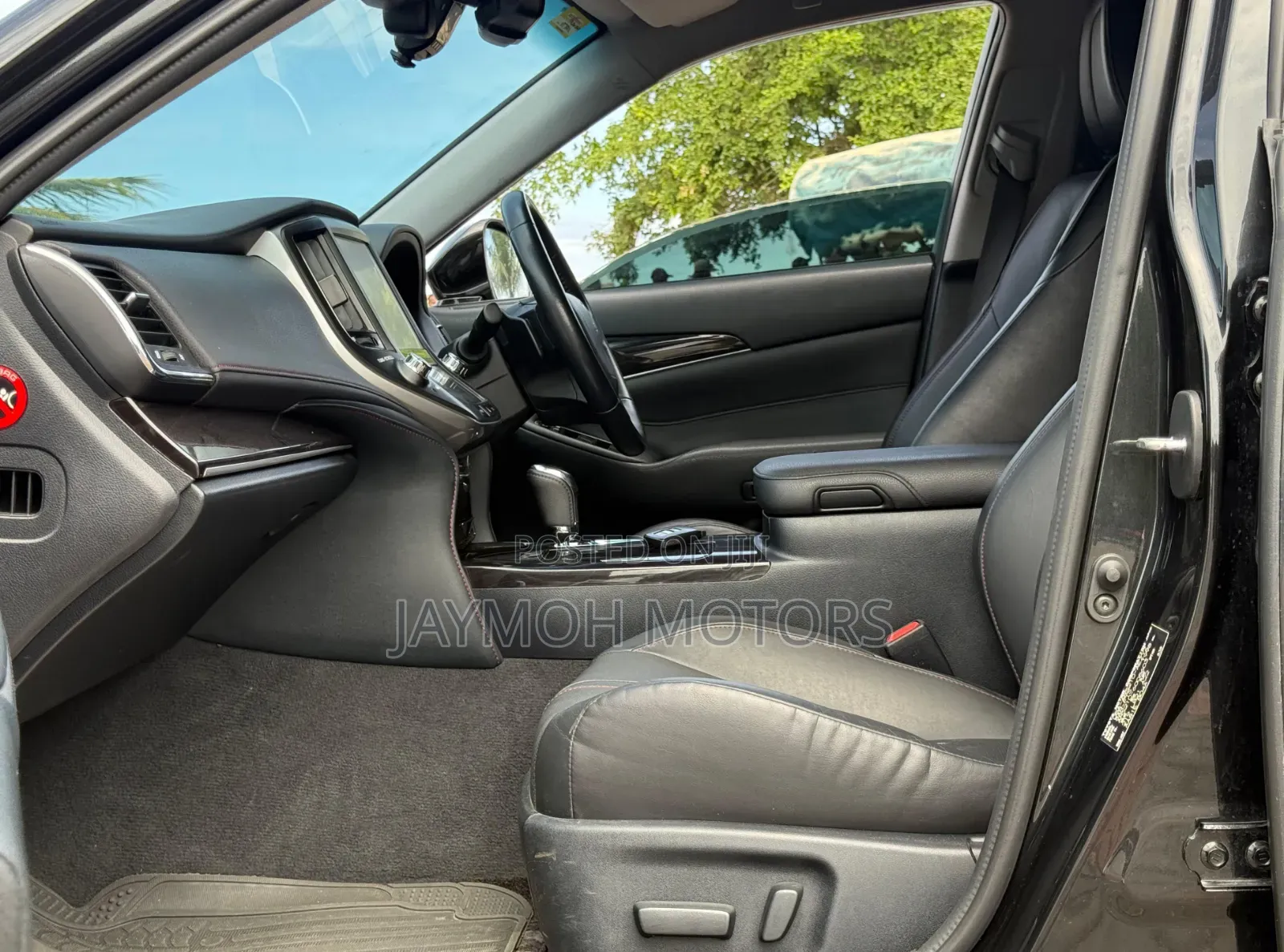 Toyota Crown 2018 Black