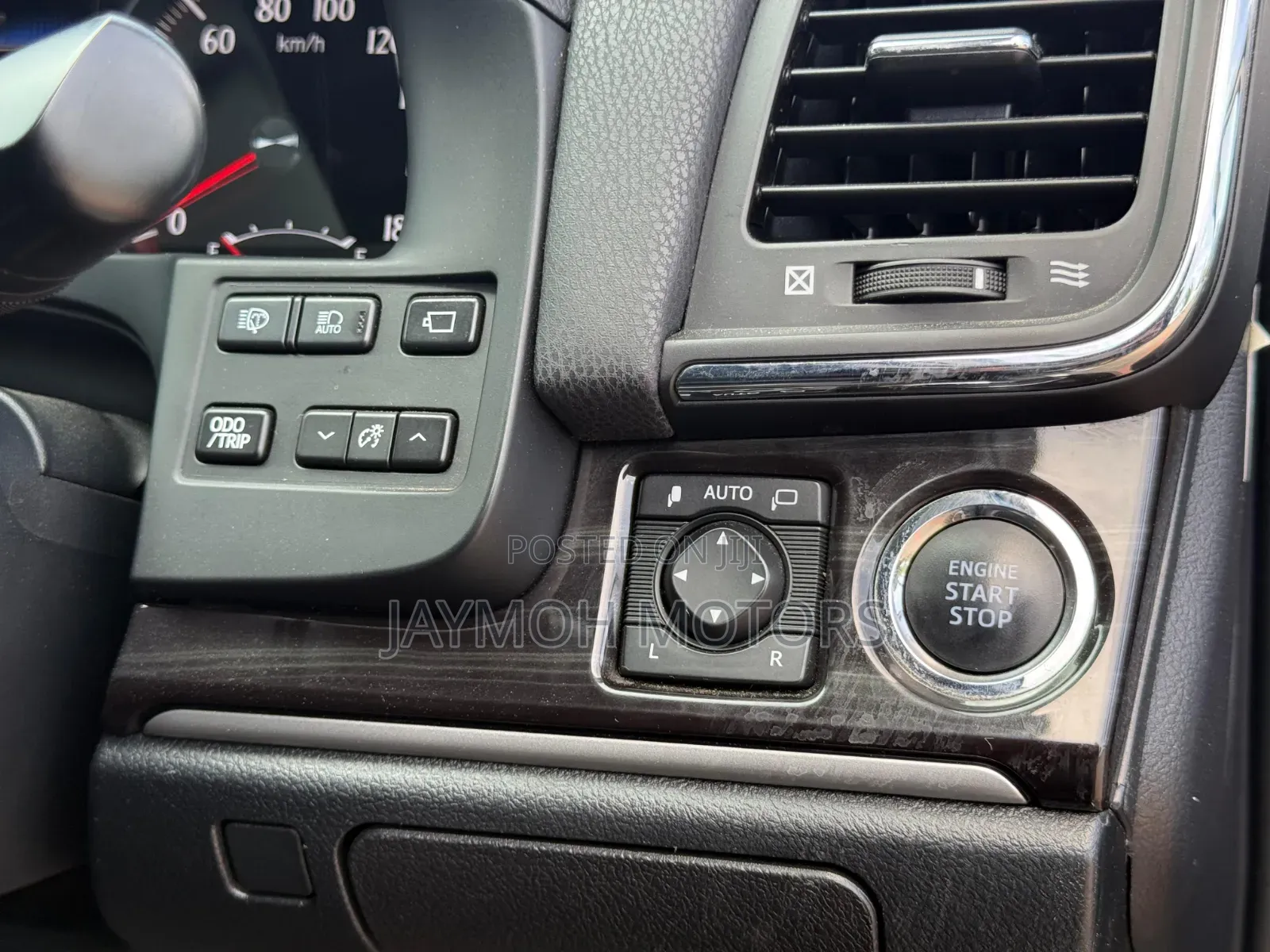 Toyota Crown 2018 Black