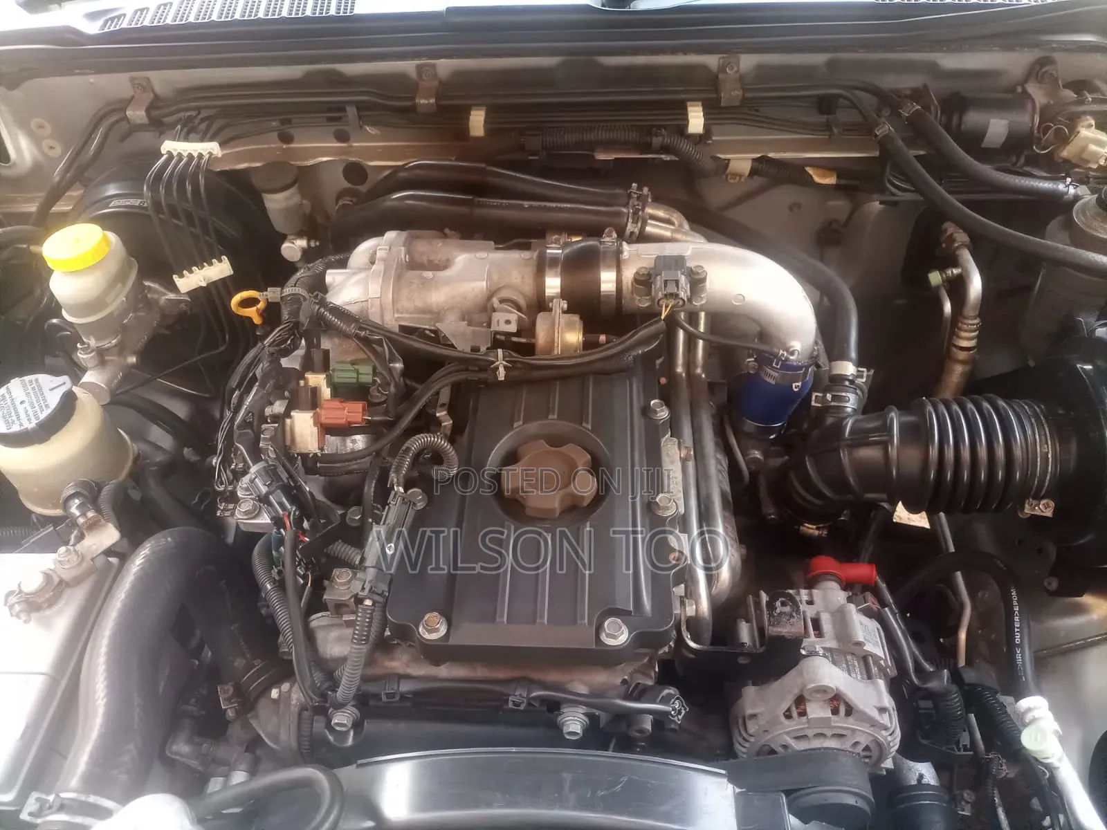 Nissan Hardbody 2009 Silver