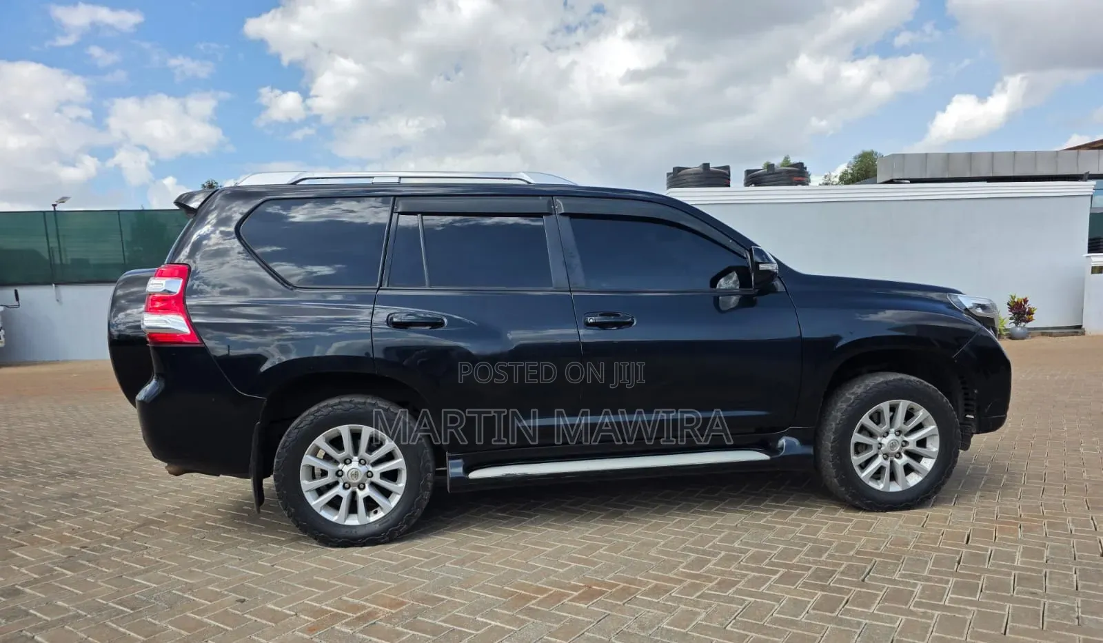 Toyota Land Cruiser Prado 2016 Black
