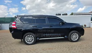 Toyota Land Cruiser Prado 2016 Black