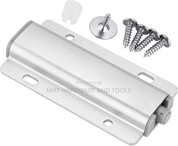 Magnetic Push-to-open Door Latch Single