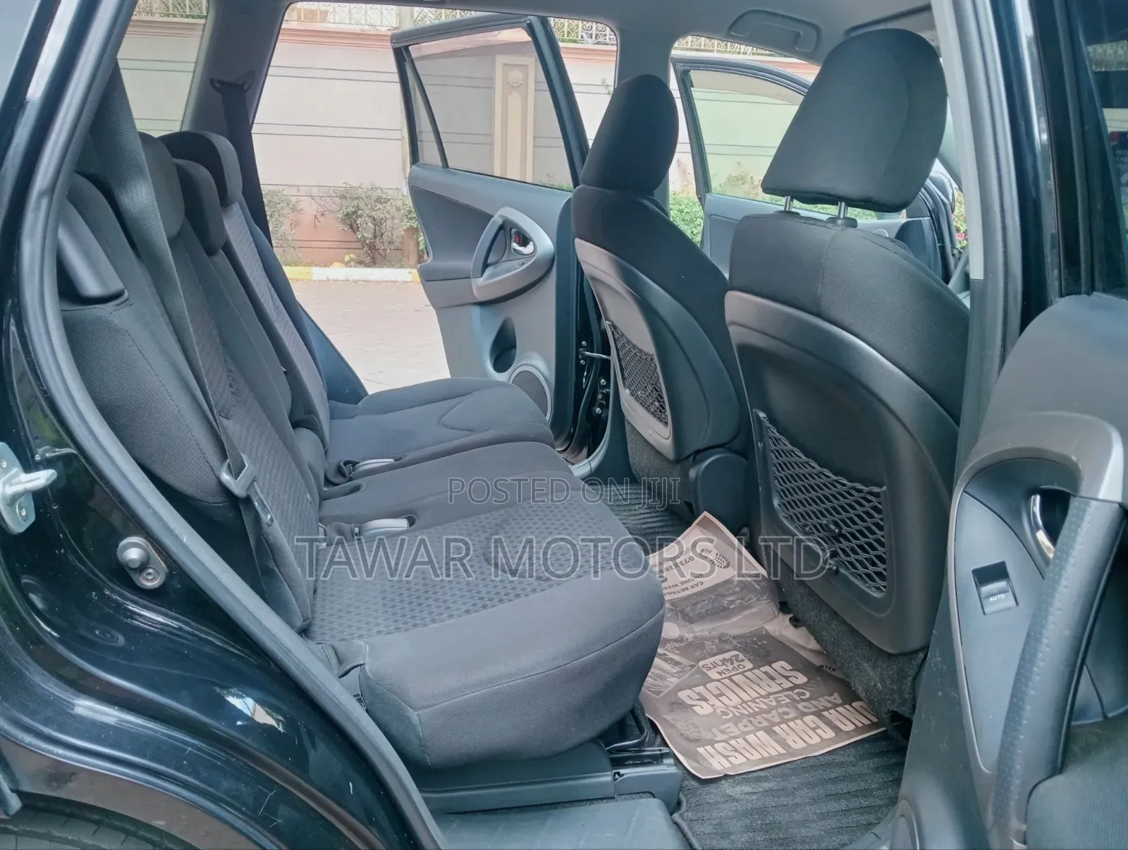 Toyota Vanguard 2012 Black