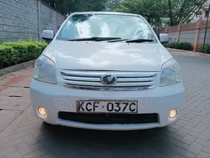 Toyota Raum 2008 White