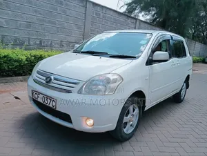 Toyota Raum 2008 White