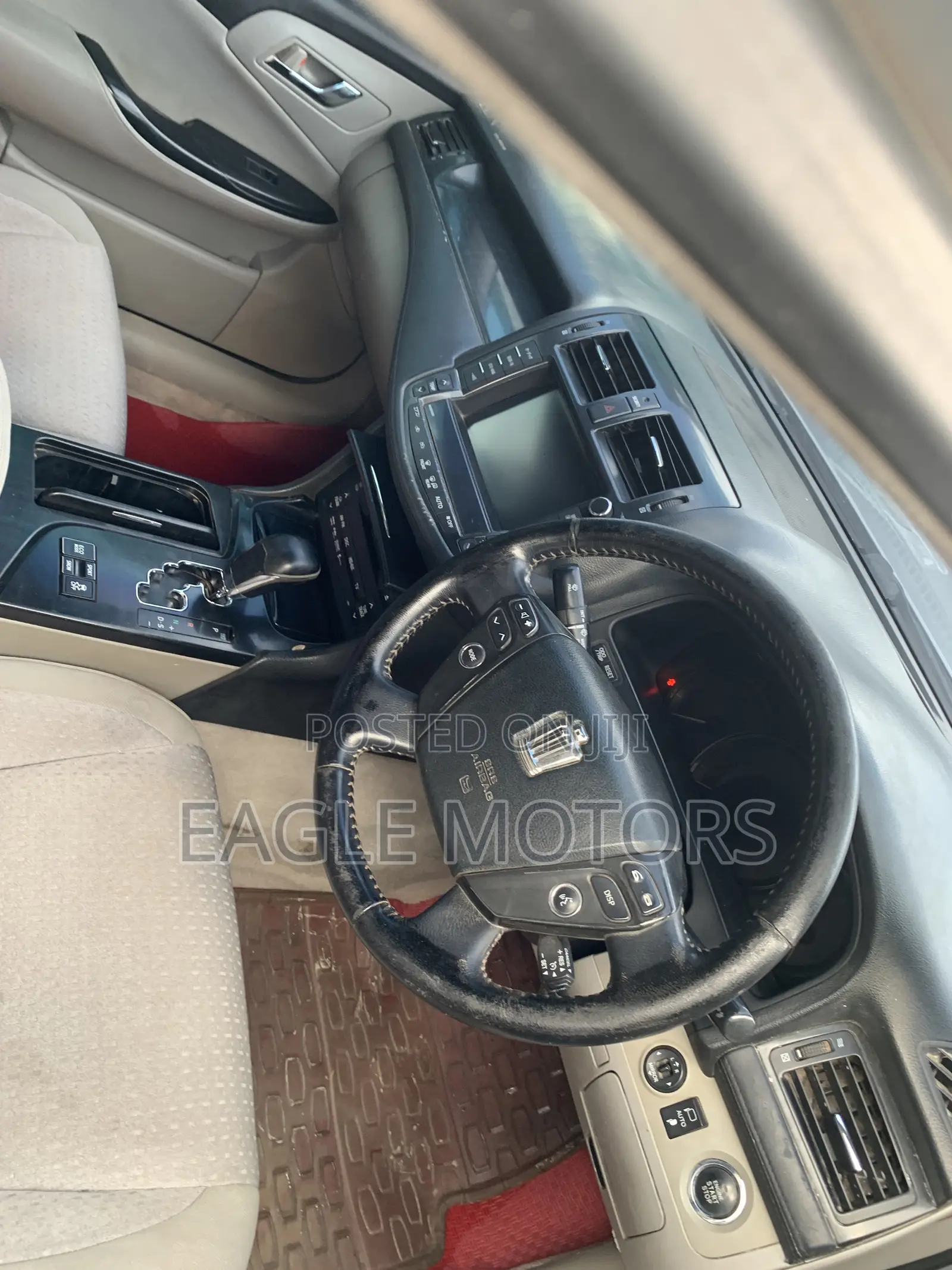 Toyota Crown 2009 Silver