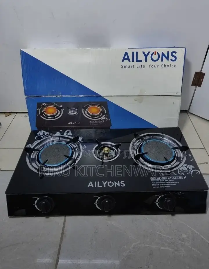 Ailyon Table Gus