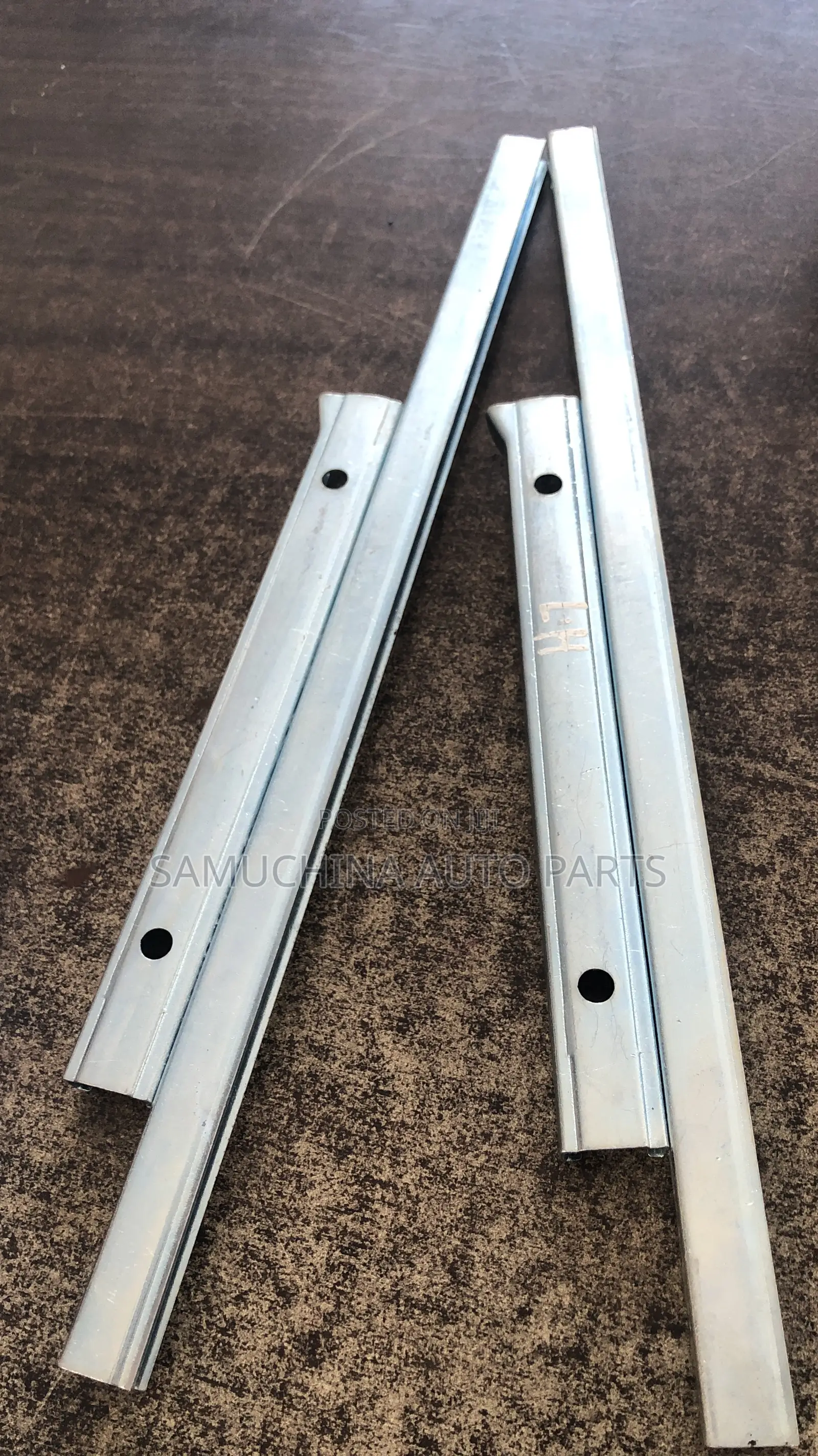 Rear Door Glass Holder {Steel} Toyota Wish