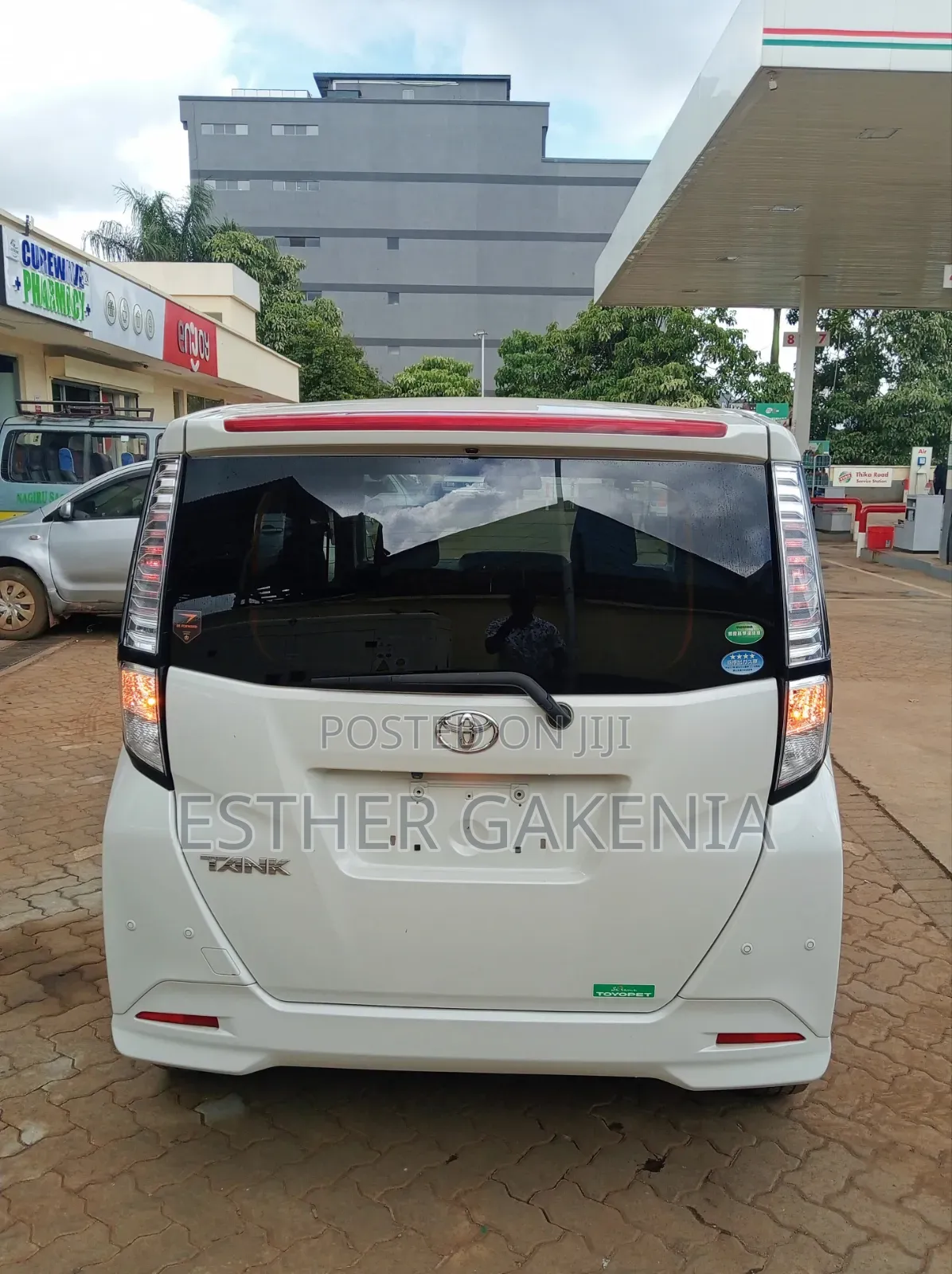 Toyota Tank 2019 White