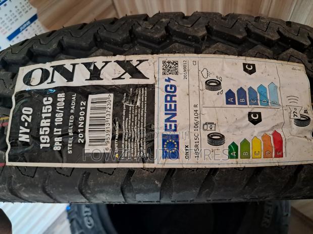 195r15c Onyx Ny-20 Commercial