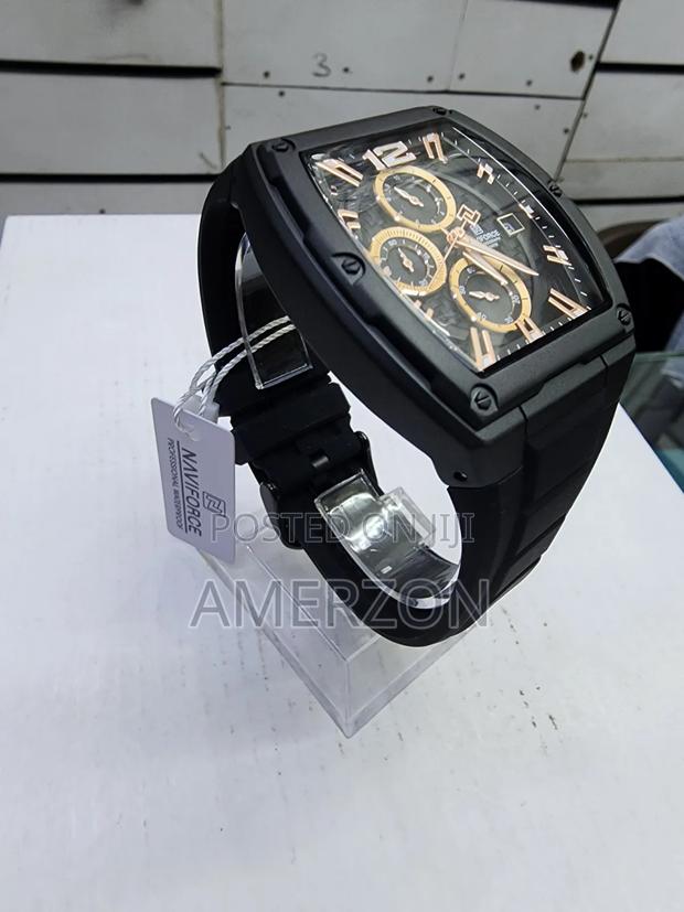 Naviforce Nf8050 - thumbnail 3