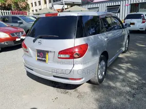 Nissan Wingroad 2012 Silver