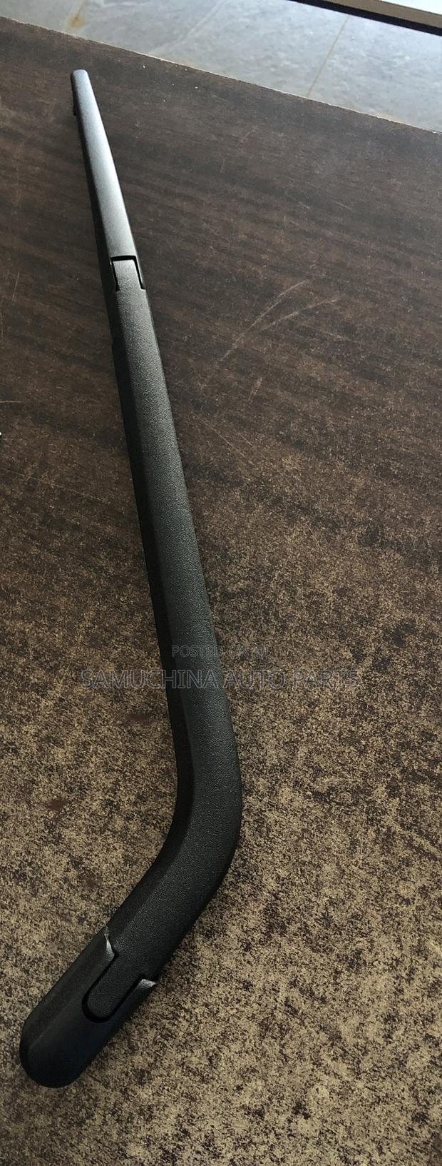 Rear Wiper {Bend} Toyota Probox
