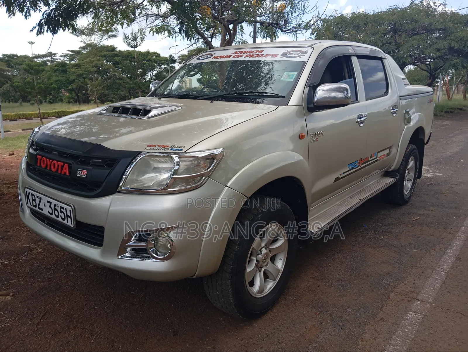Toyota Hilux 2008 Gold