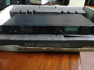Uhf Professional Wireless Microphone System